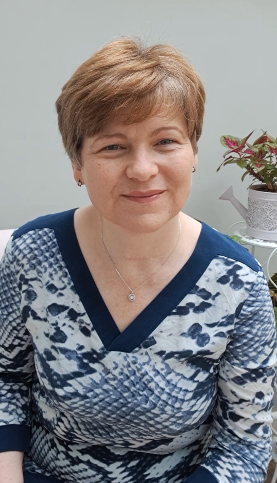 Helen Tarokh